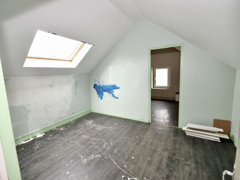 Maison - 110 m² - 6 pièces