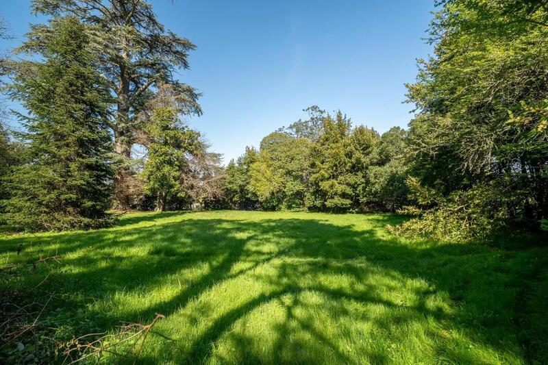 Appartement - 100 m² - 4 pièces