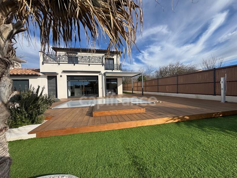 Maison - 118 m² - 4 pièces