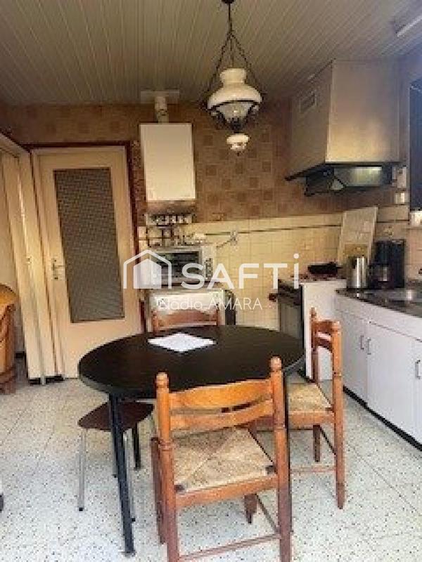 Maison - 90 m² - 7 pièces