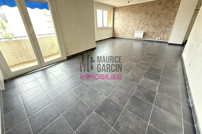 Appartement - 77 m² - 4 pièces