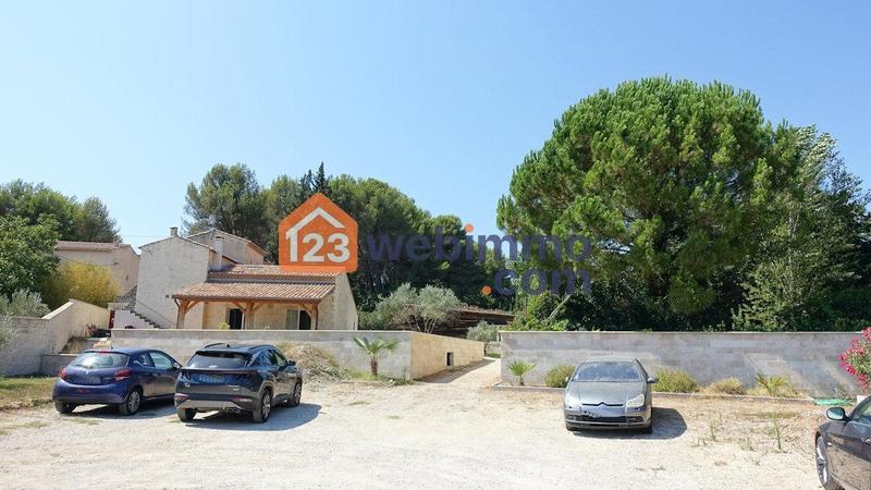 Villa - 280 m² - 8 pièces