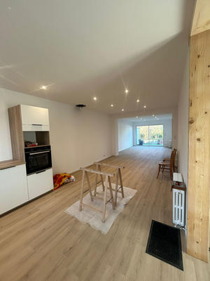 Maison - 104 m² - 4 pièces