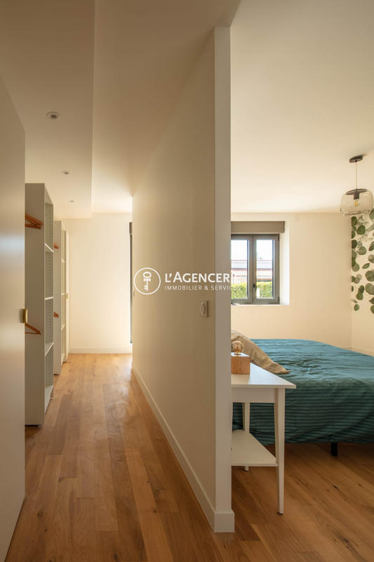 Maison contemporaine - 193 m² - 5 pièces