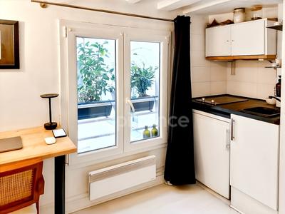 Studio - 13 m² - 1 pièce