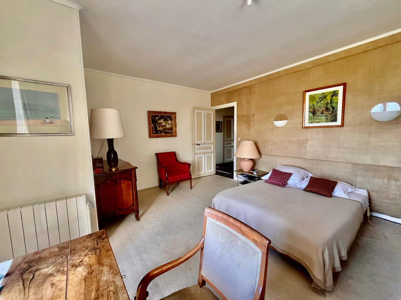 Appartement - 139 m² - 5 pièces