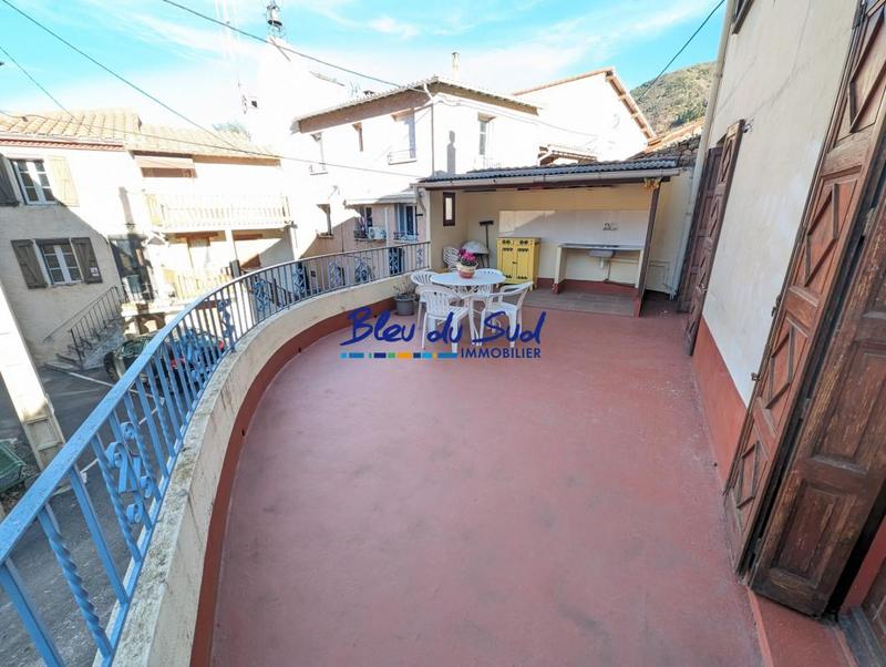 Maison - 96 m² - 5 pièces