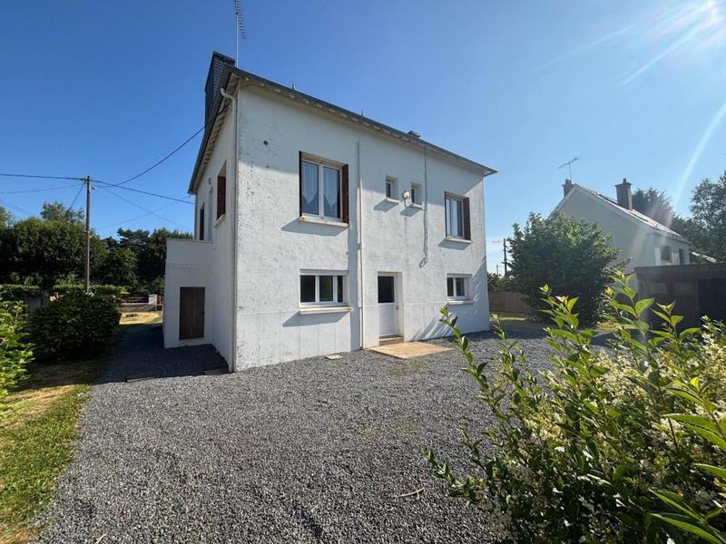 Maison - 94 m² - 6 pièces