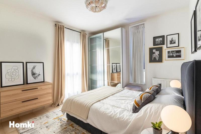 Appartement - 122 m² - 6 pièces