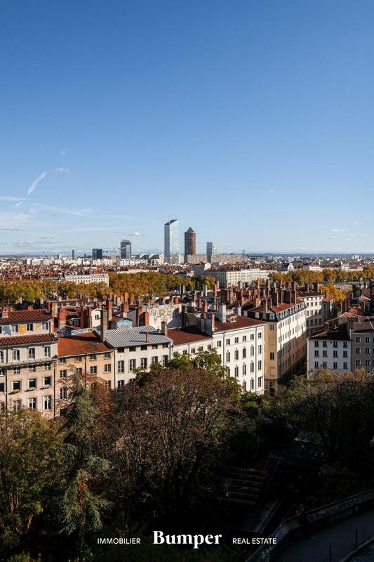 Appartement - 97 m² - 4 pièces