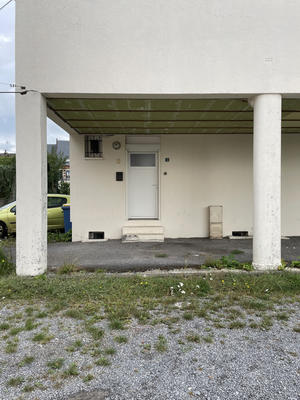 Maison - 94 m² - 5 pièces