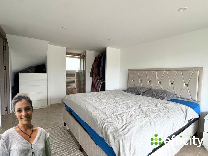 Maison - 95 m² - 4 pièces