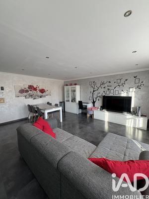 Appartement - 94 m² - 4 pièces