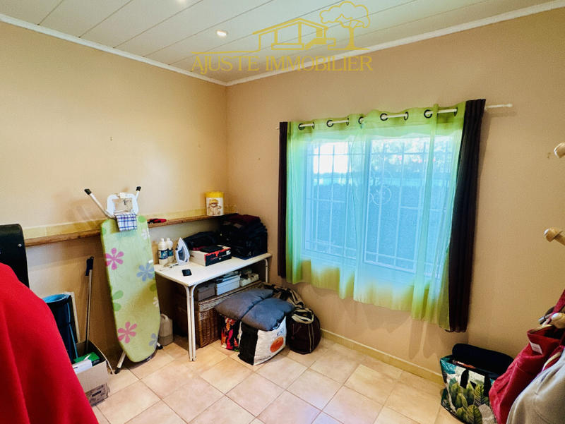 Maison - 137 m² - 5 pièces