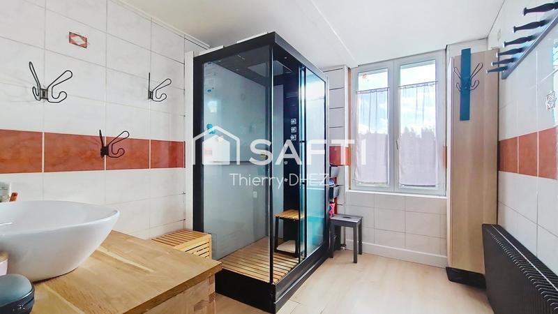 Maison - 177 m² - 7 pièces