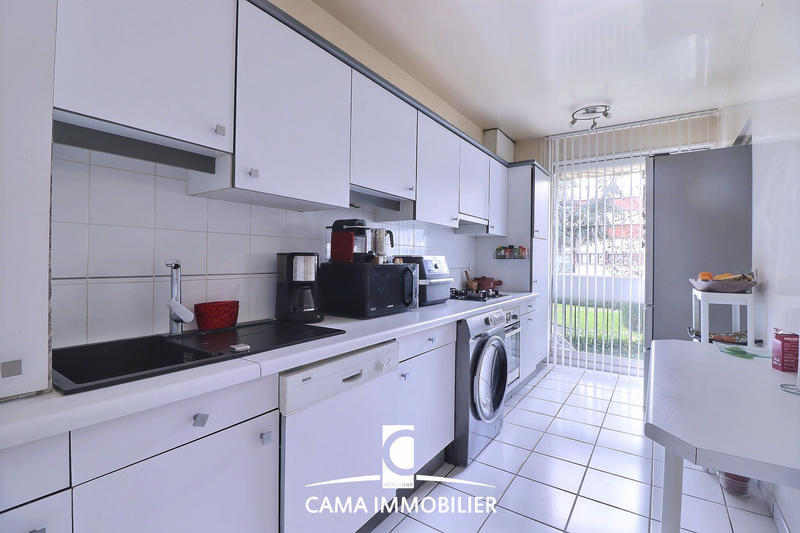 Appartement - 112 m² - 6 pièces