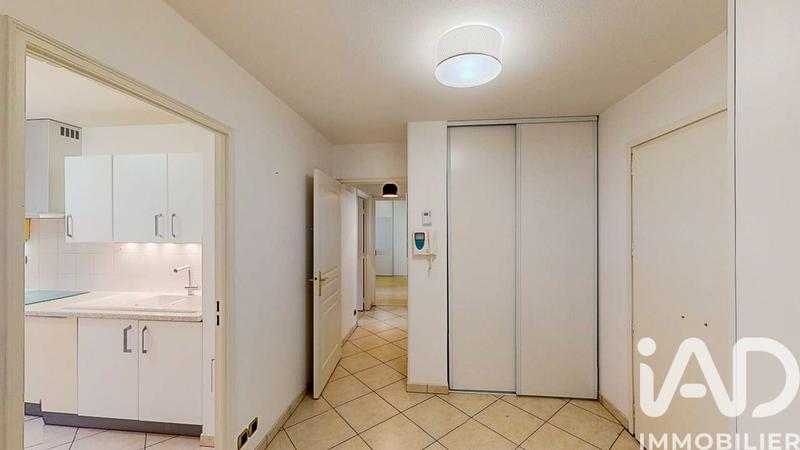Appartement - 79 m² - 3 pièces