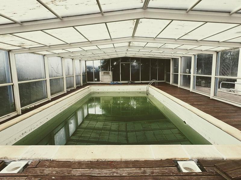 Maison - 315 m² - 14 pièces