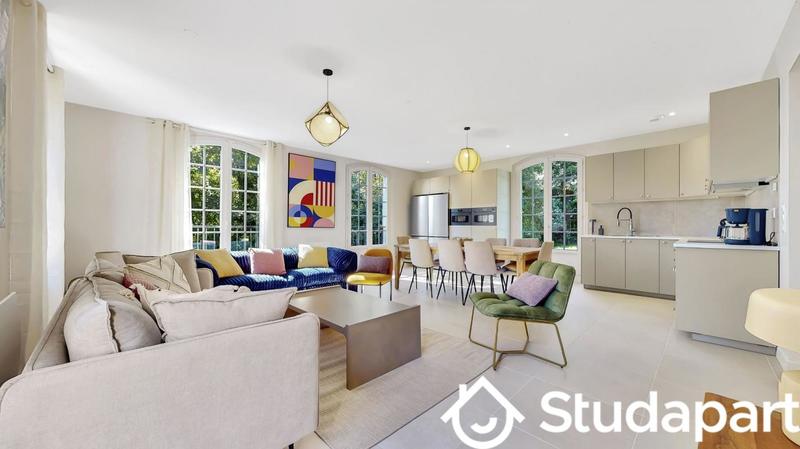 Chambre - 14 m² - 1 pièce