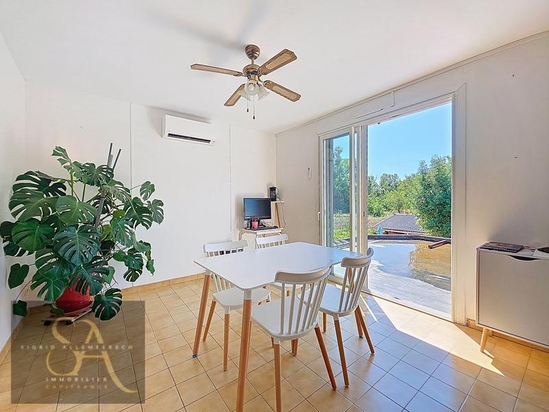 Maison - 192 m² - 9 pièces