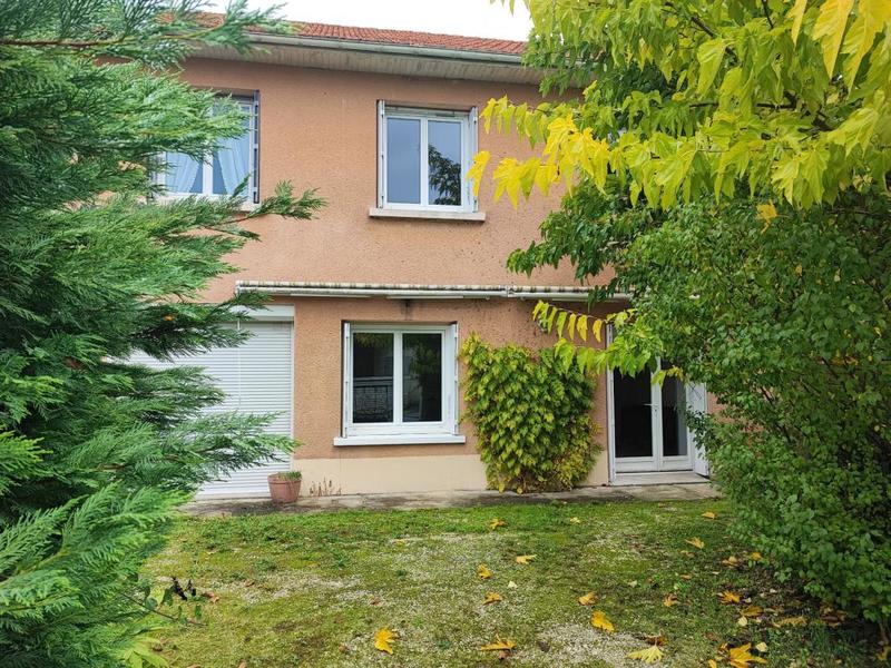 Maison - 140 m² - 5 pièces