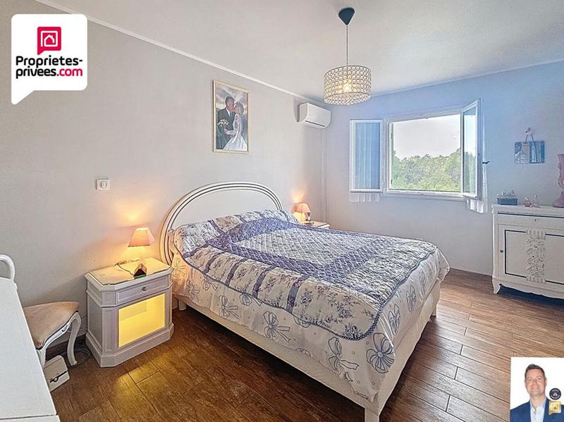 Villa - 161 m² - 5 pièces