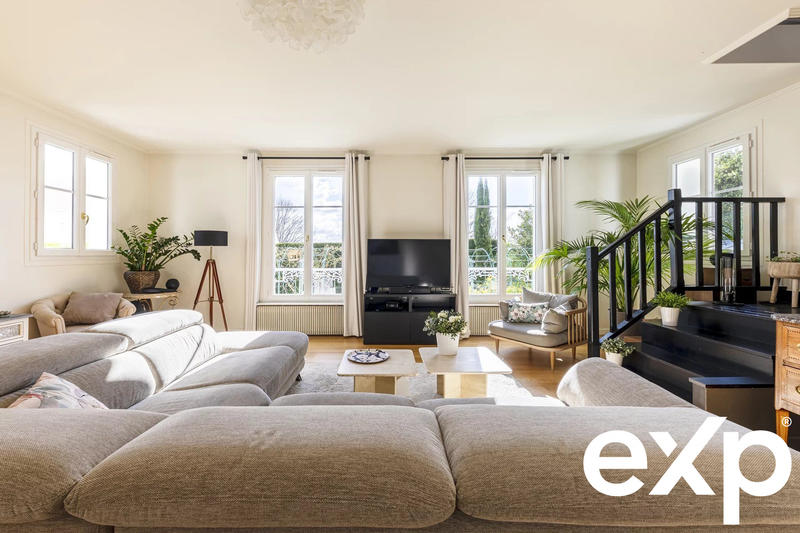 Maison - 164 m² - 7 pièces