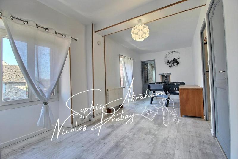 Maison - 190 m² - 6 pièces