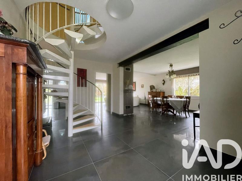 Maison de maîtres - 166 m² - 6 pièces