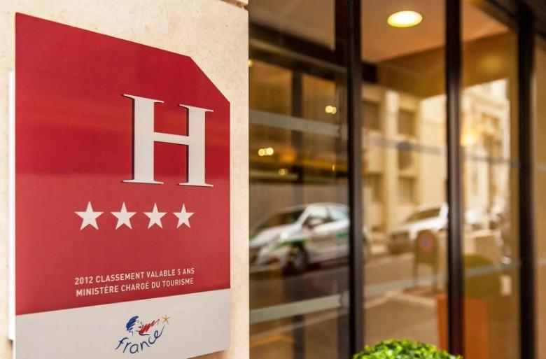 Magasins - 5 000 m²