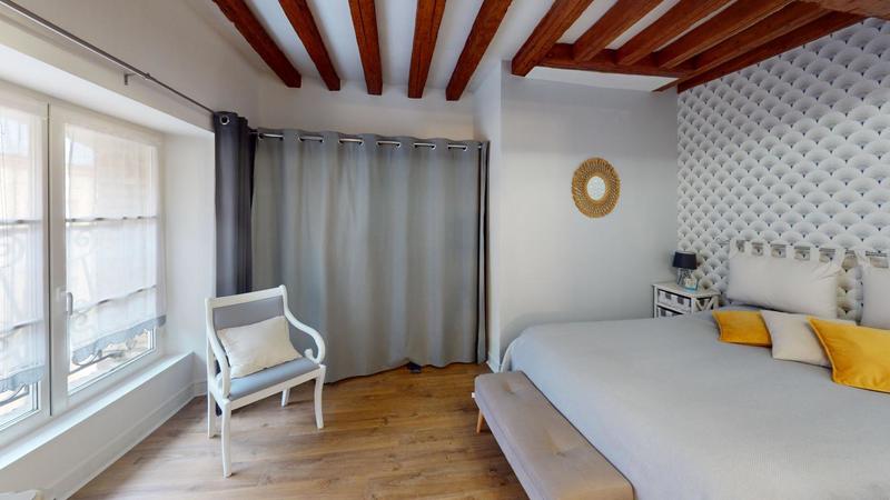 Appartement bourgeois - 112 m² - 5 pièces