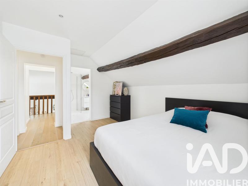 Maison - 444 m² - 14 pièces