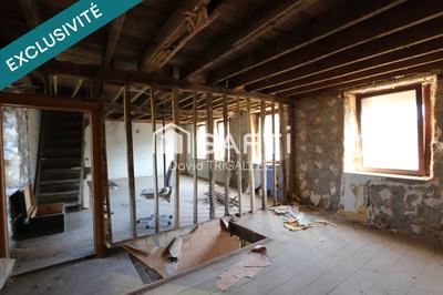 Maison de village - 100 m² - 4 pièces