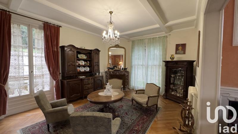 Maison - 357 m² - 14 pièces