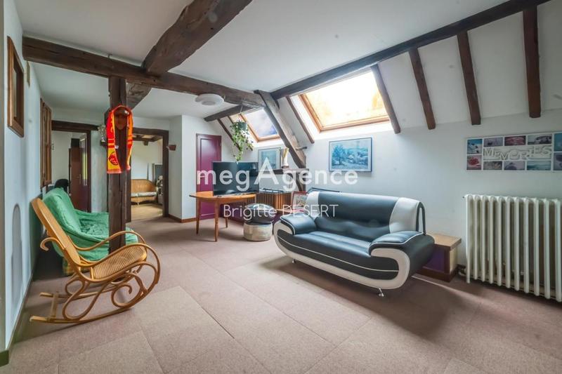 Maison - 206 m² - 8 pièces