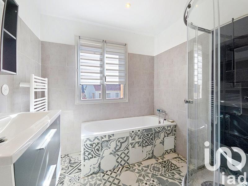 Maison - 81 m² - 4 pièces