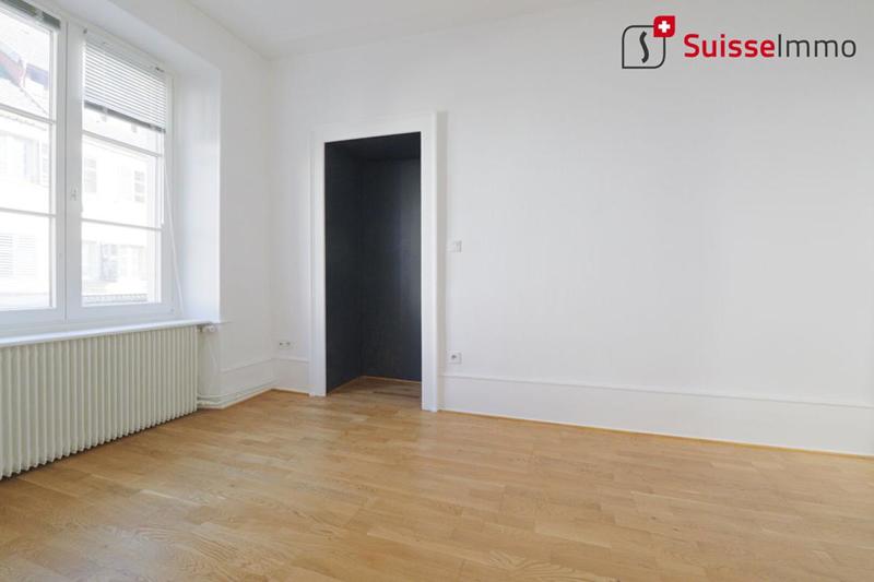 Appartement - 146 m² - 8 pièces