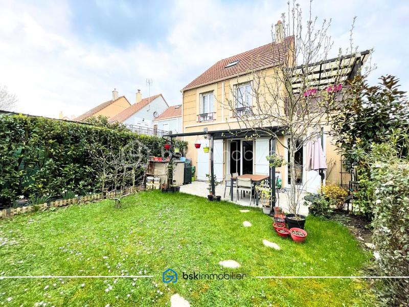 Maison de ville - 133 m² - 6 pièces