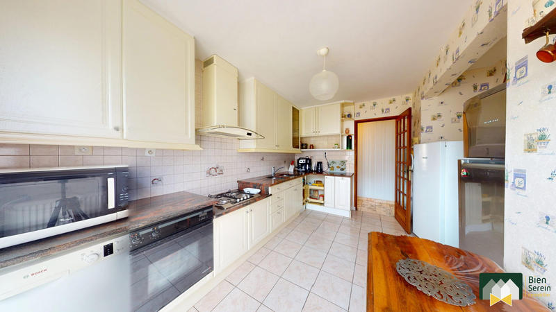 Appartement - 113 m² - 4 pièces