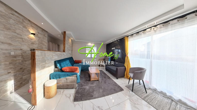 Maison - 95 m² - 5 pièces