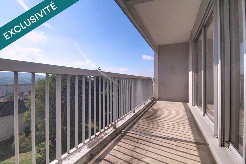 Appartement - 104 m² - 5 pièces