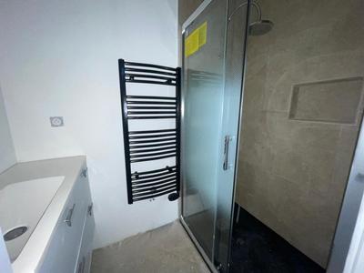 Appartement - 65 m² - 4 pièces