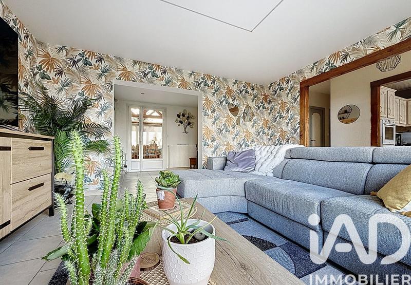 Maison - 92 m² - 5 pièces