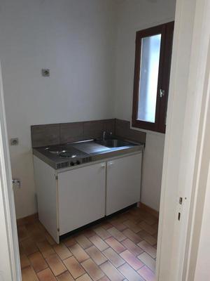 Studio - 30 m² - 1 pièce