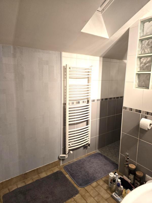 Maison - 84 m² - 6 pièces