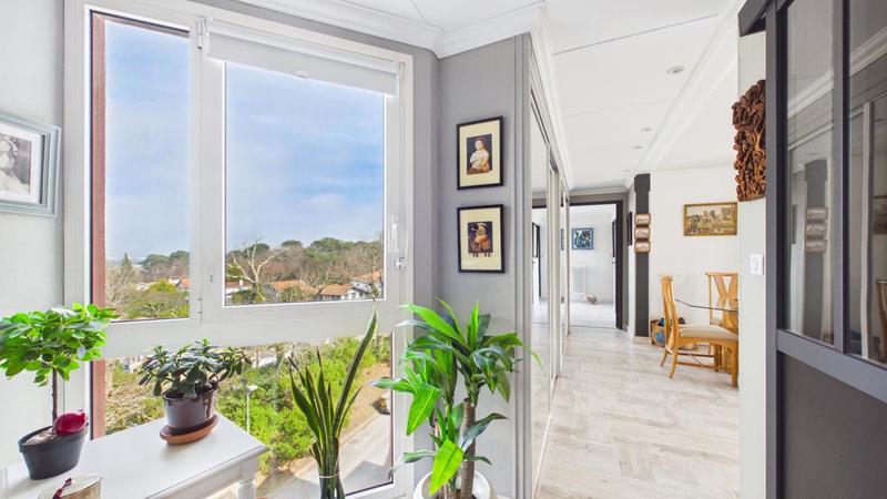 Appartement - 108 m² - 3 pièces