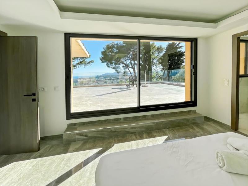 Maison - 372 m² - 7 pièces