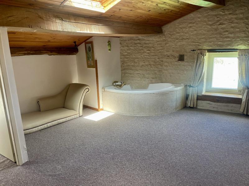 Maison - 172 m² - 6 pièces