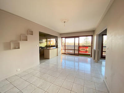 Appartement - 75 m² - 4 pièces