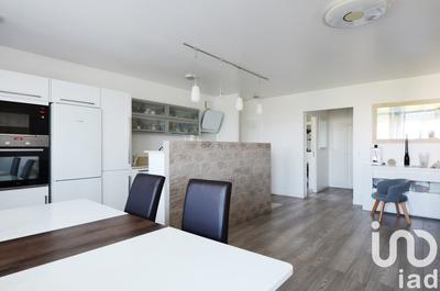 Appartement - 82 m² - 4 pièces